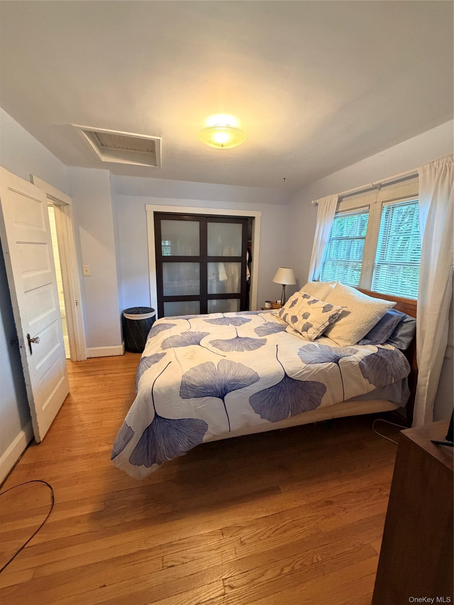20 Bush Avenue thumbnail 15