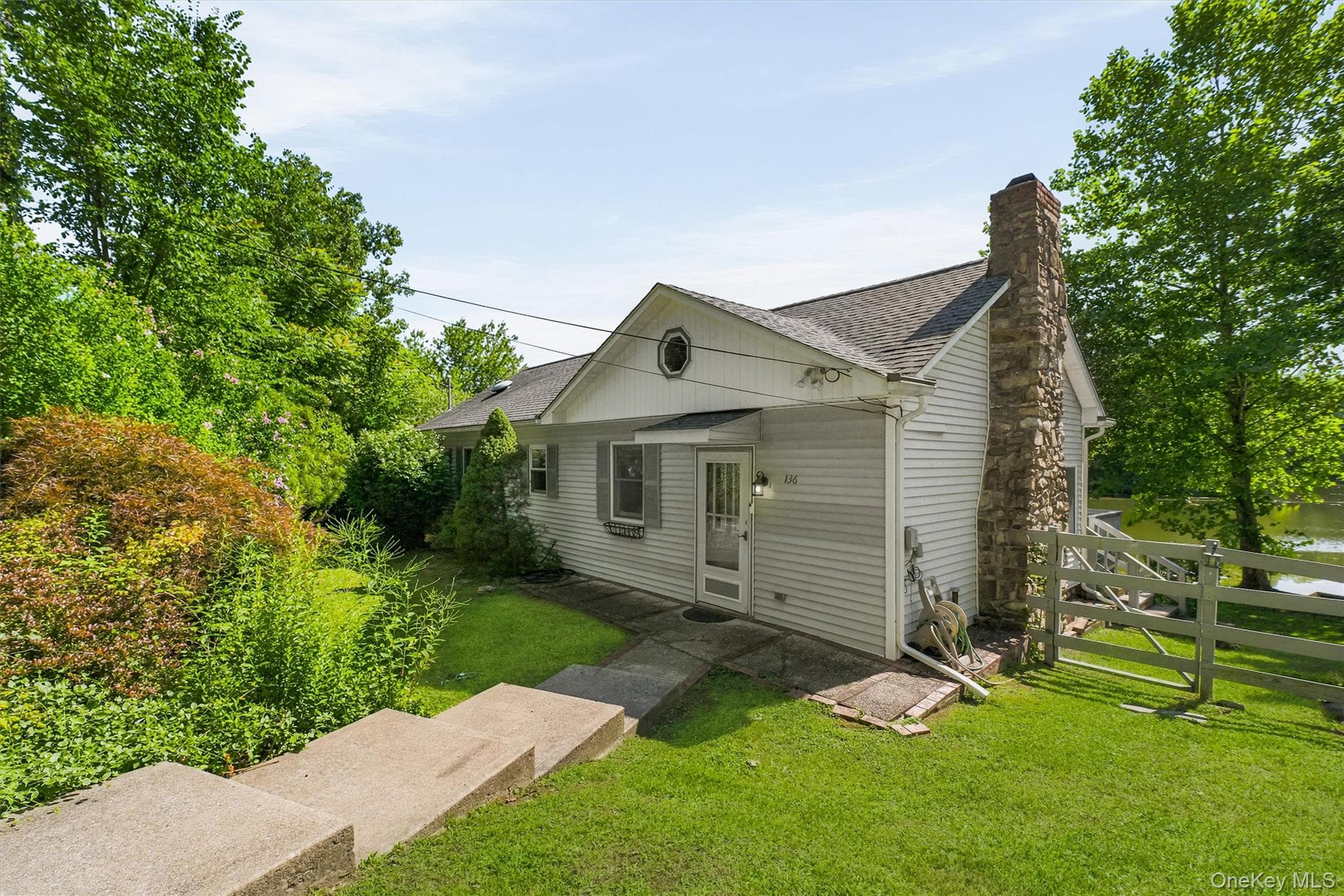 136 Lake Road thumbnail 4