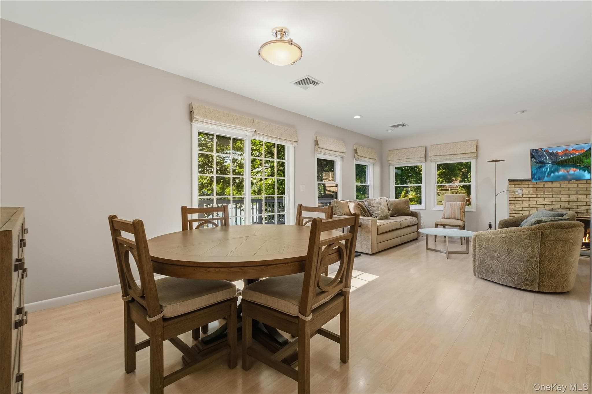 136 Lake Road thumbnail 19