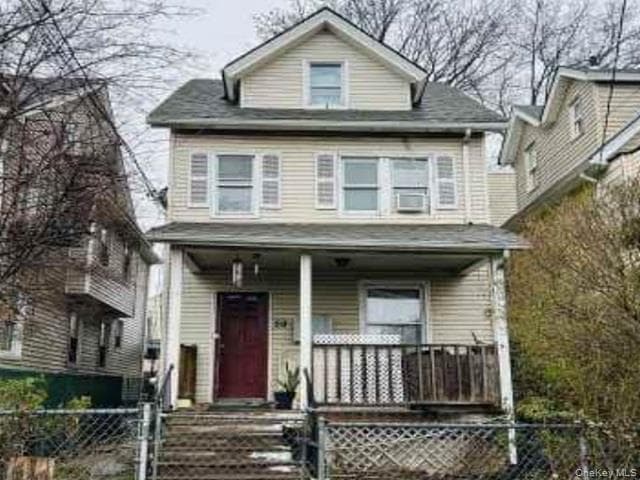 59 Crescent Avenue, New Rochelle