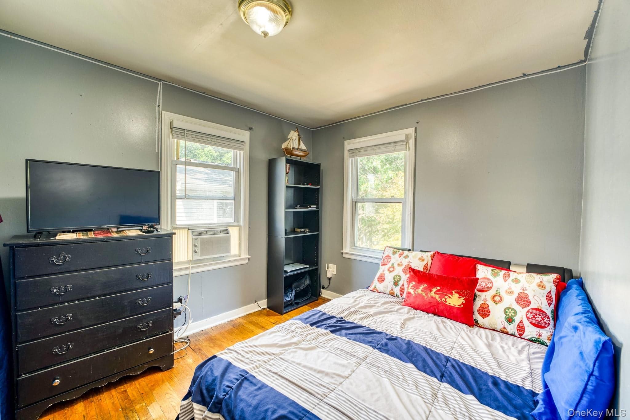 64 Crestwood Boulevard thumbnail 15