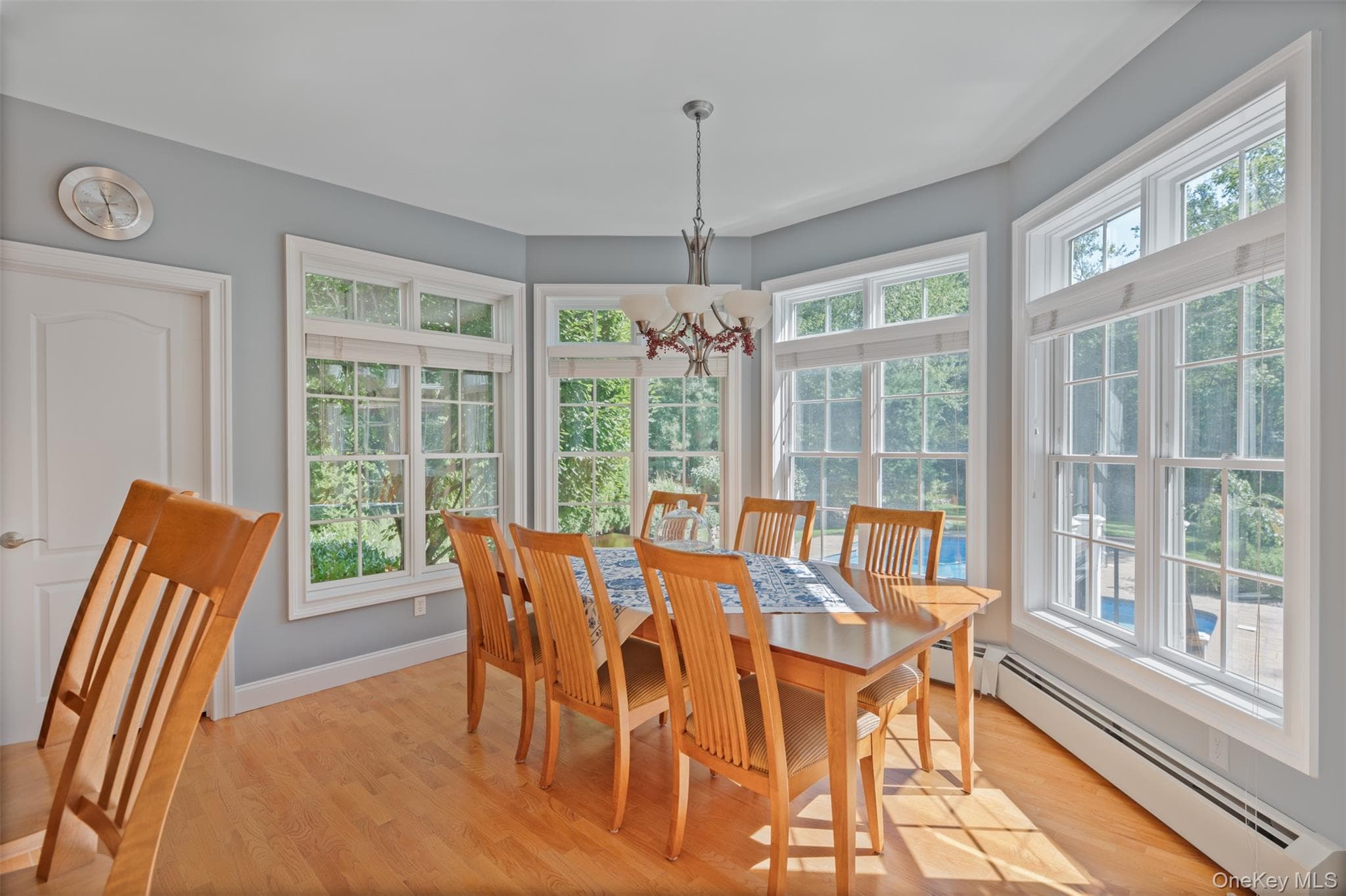 182 Elizabeth Street thumbnail 9
