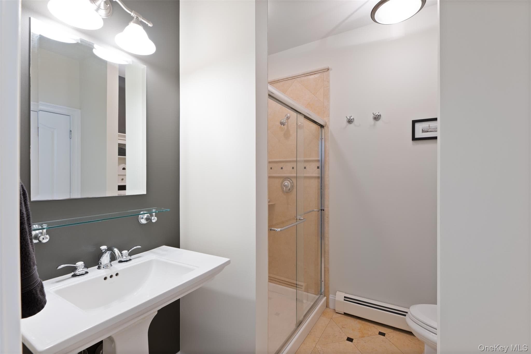 182 Elizabeth Street thumbnail 15