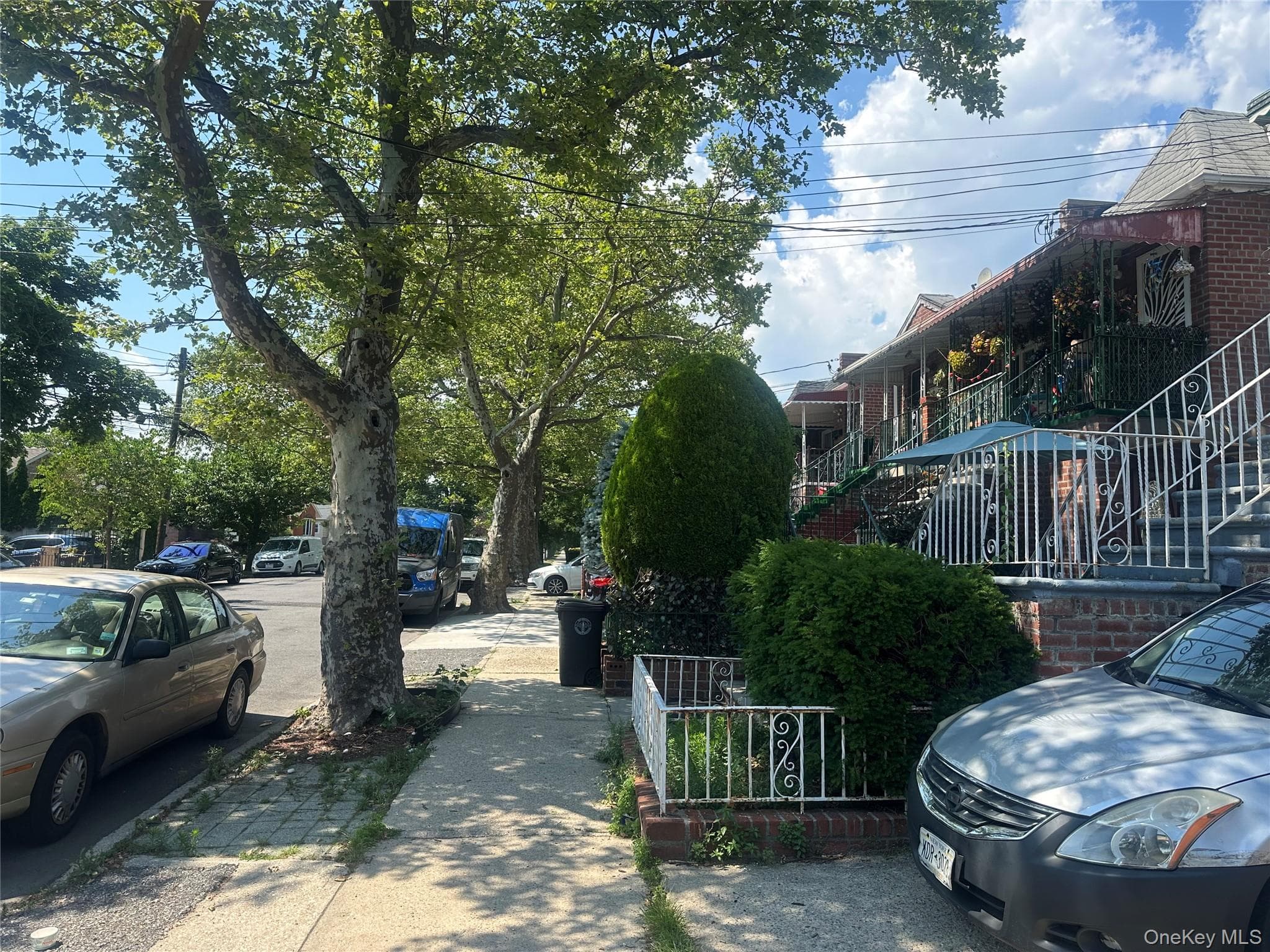 1375 E 101st Street thumbnail 5