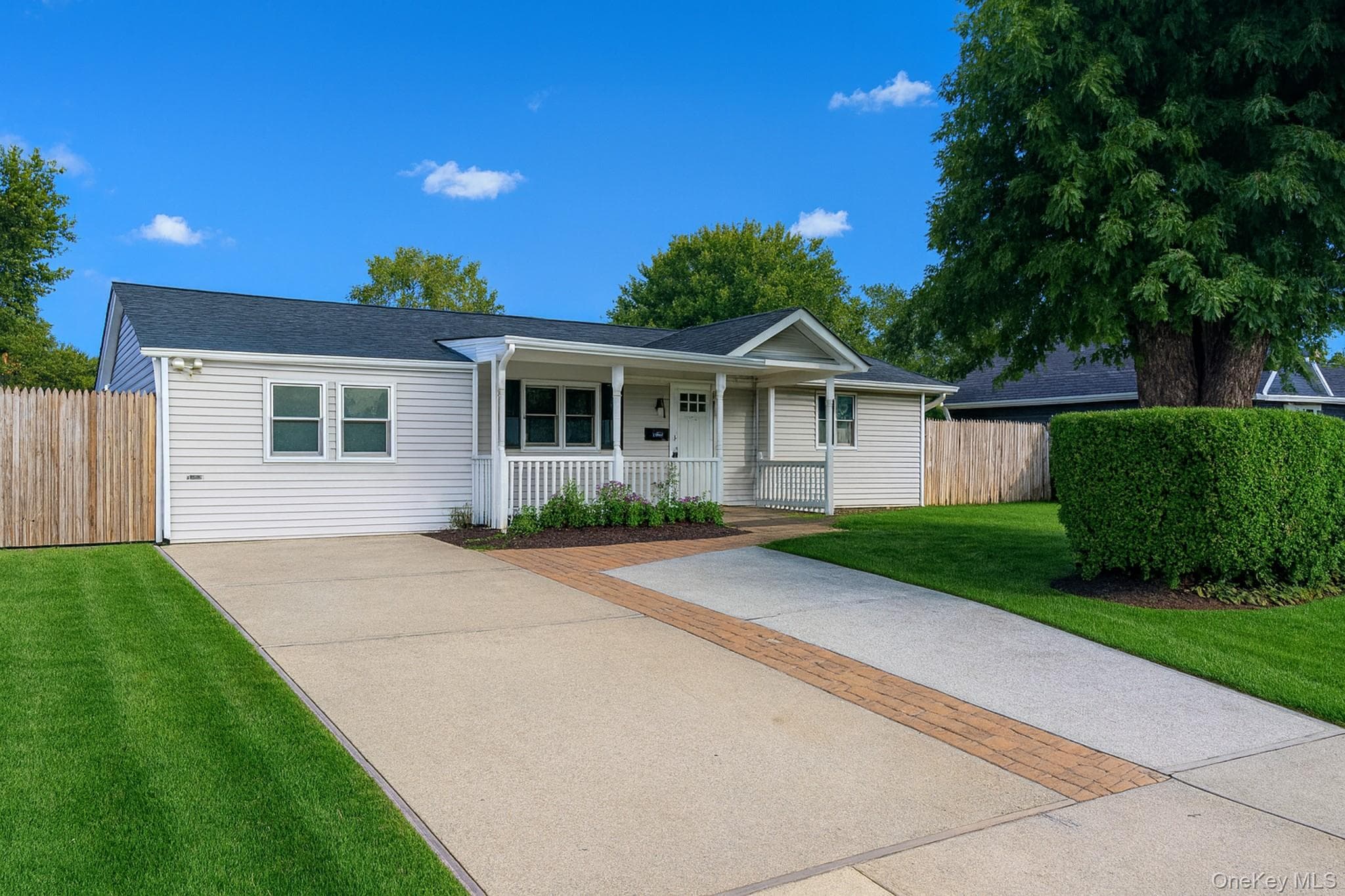 29 Boulevard Avenue photo 1