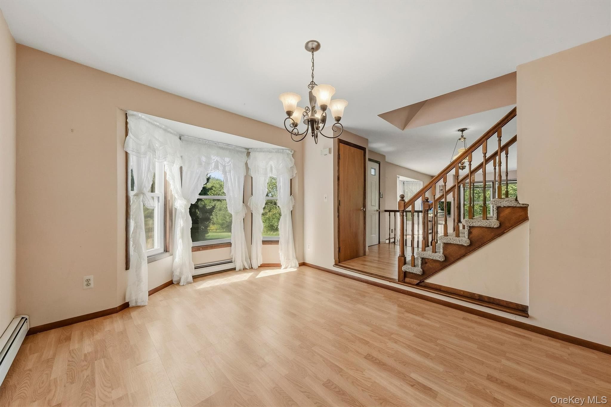 173 Hasbrouck Road thumbnail 12