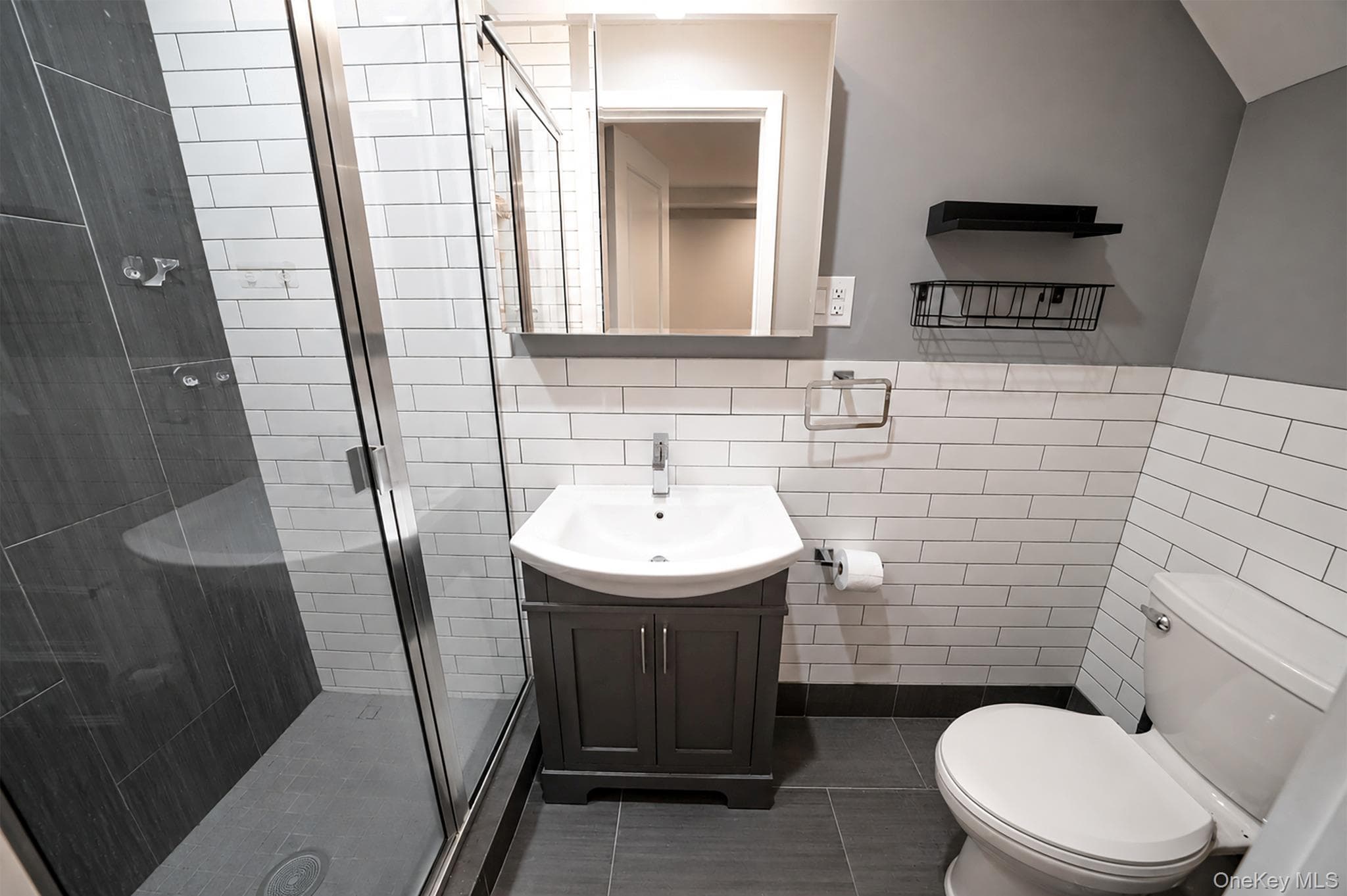 76 Rockaway Avenue thumbnail 14