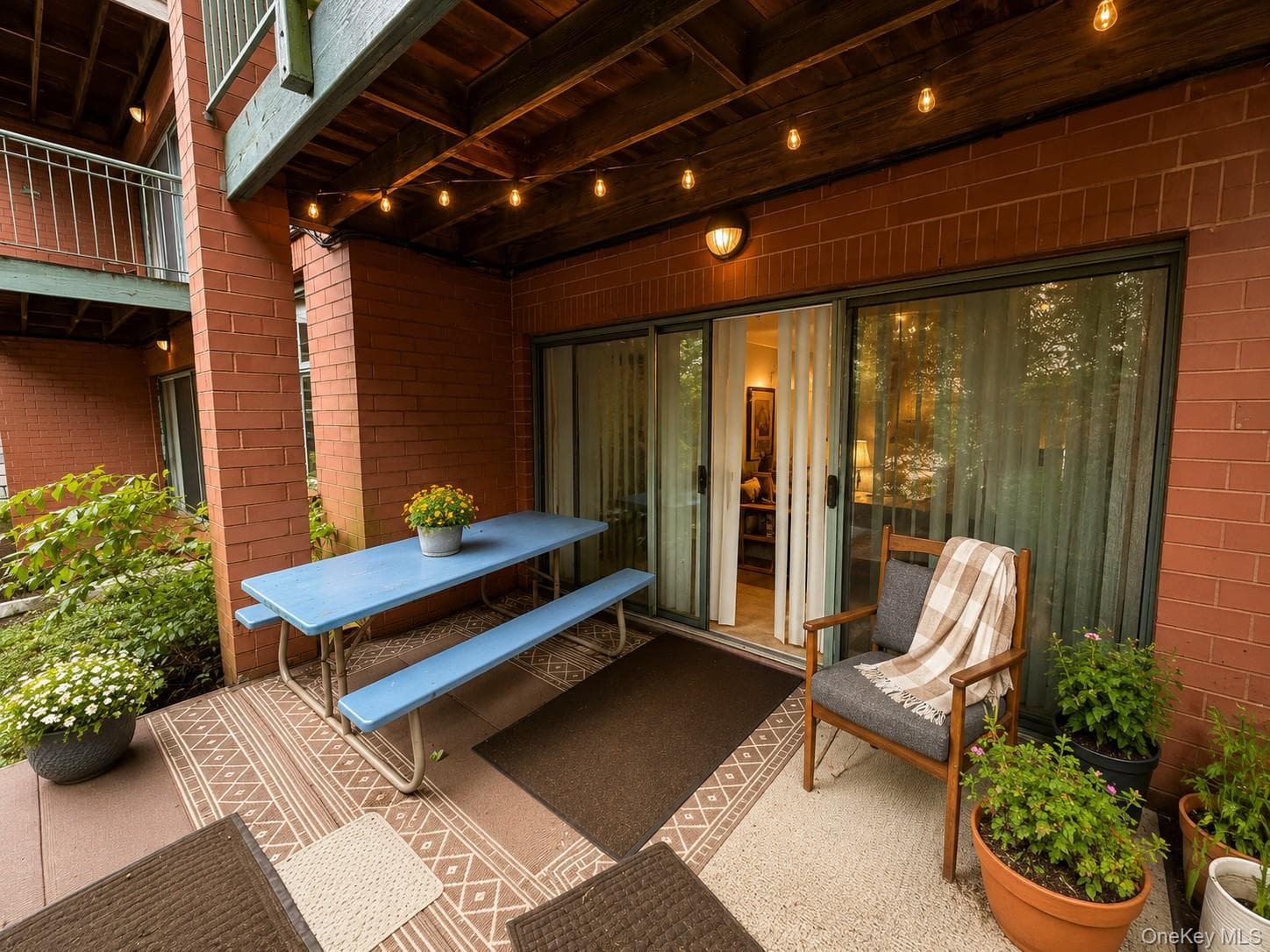 572 Louisiana Avenue Unit: 1 thumbnail 2