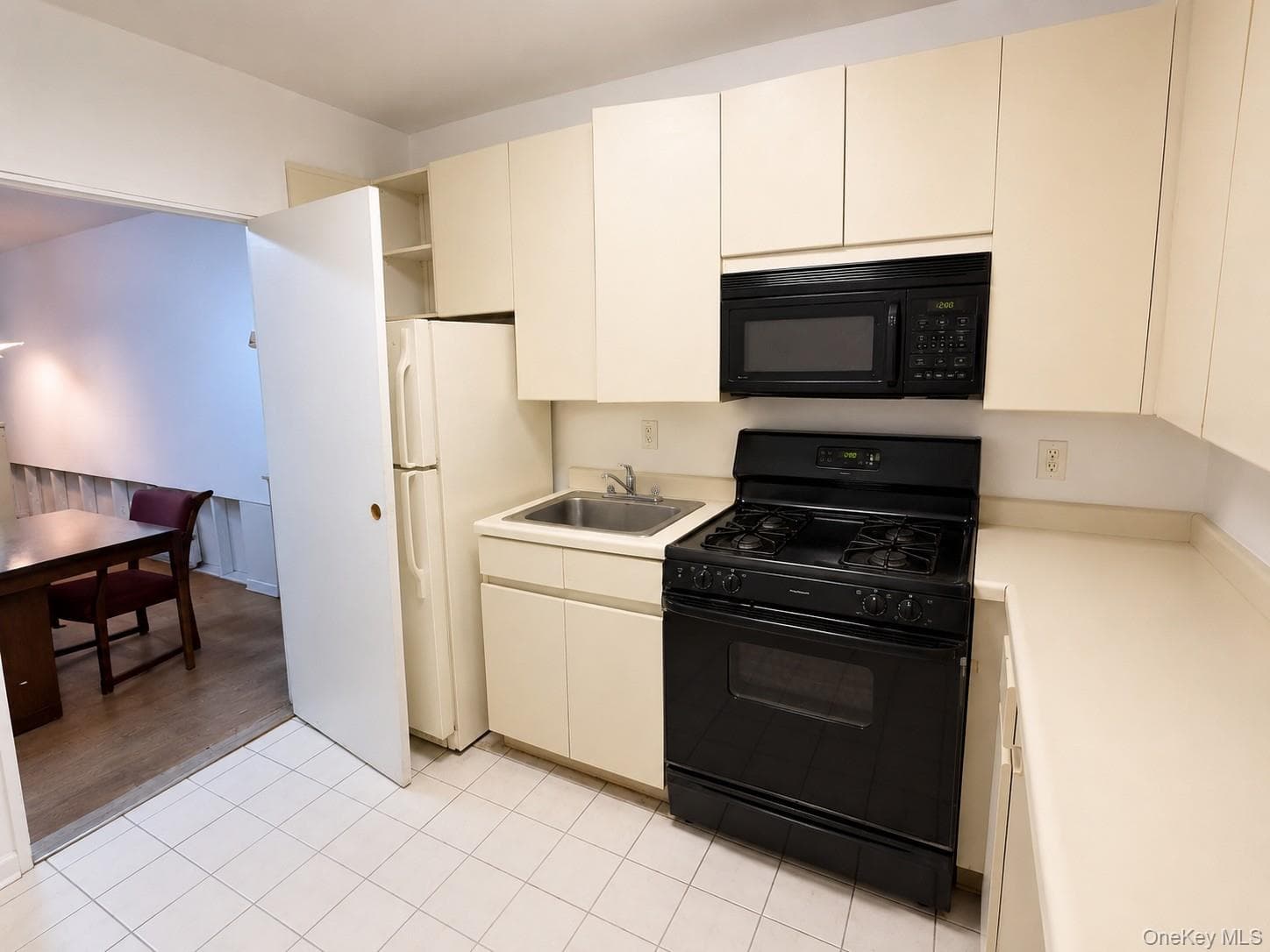 572 Louisiana Avenue Unit: 1 thumbnail 4