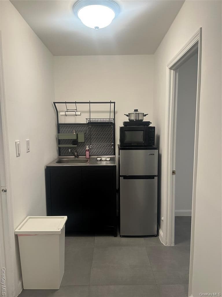 75-58 113th Street Unit: D thumbnail 8