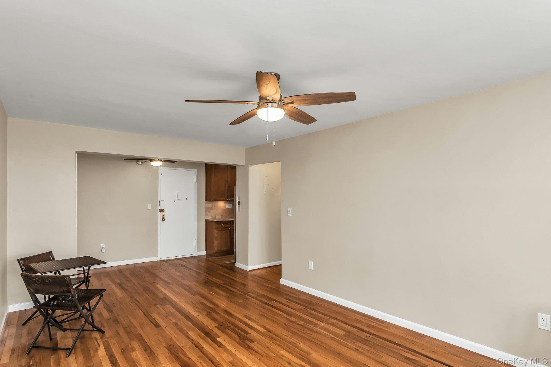 370 W Broadway Unit: 4J thumbnail 14