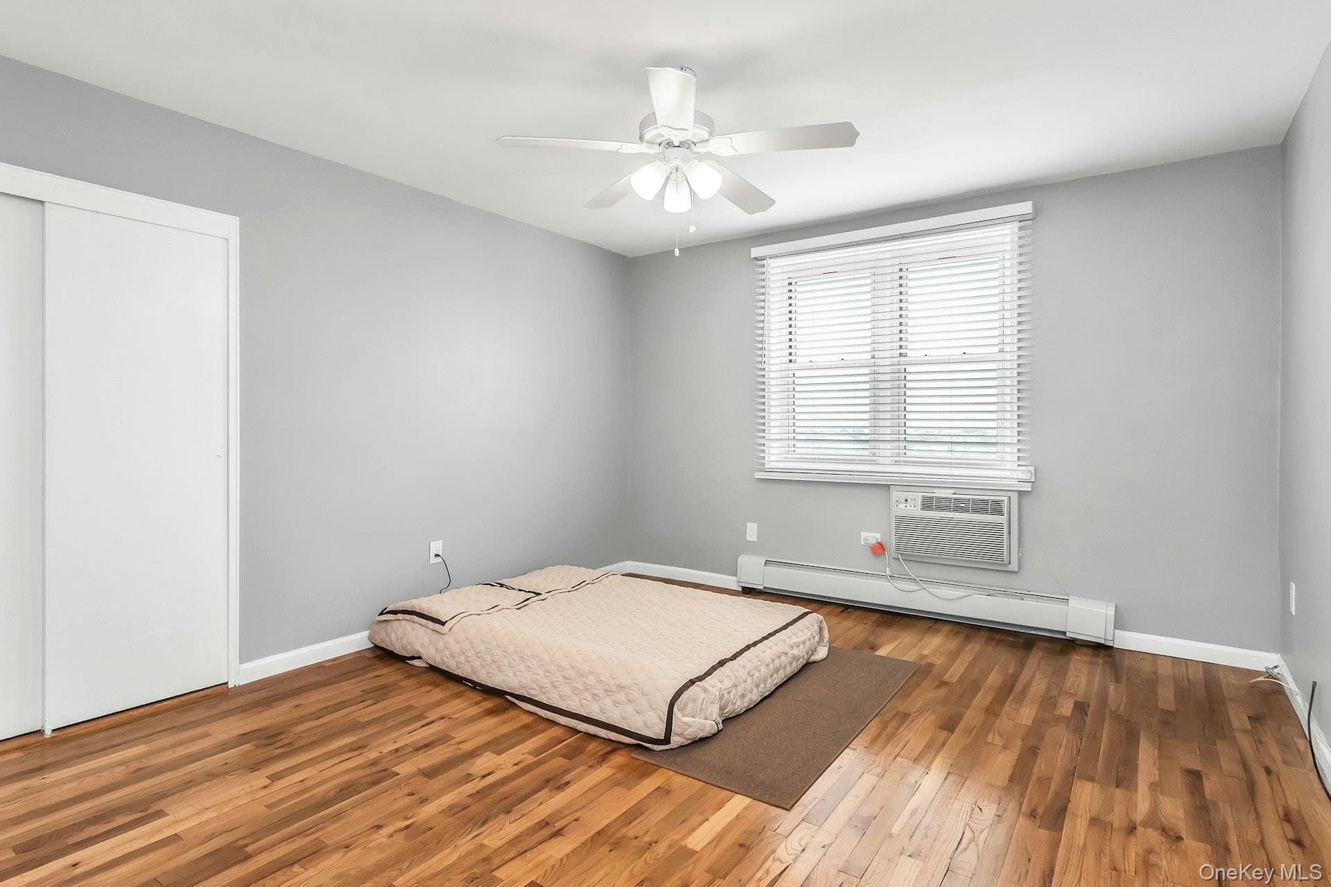 370 W Broadway Unit: 4J thumbnail 15