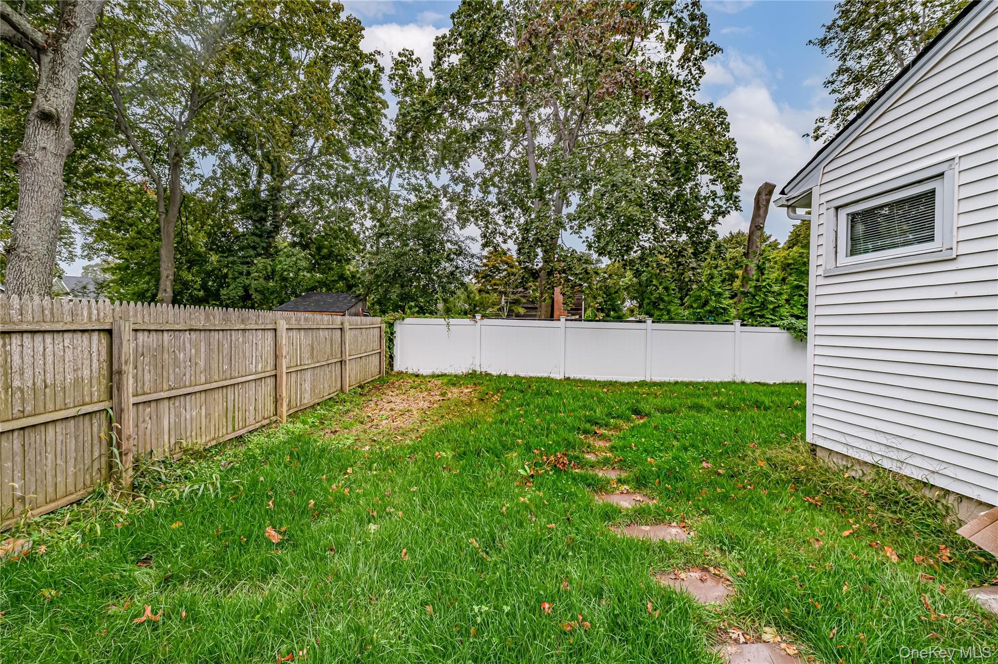 40 Lyman Road thumbnail 18