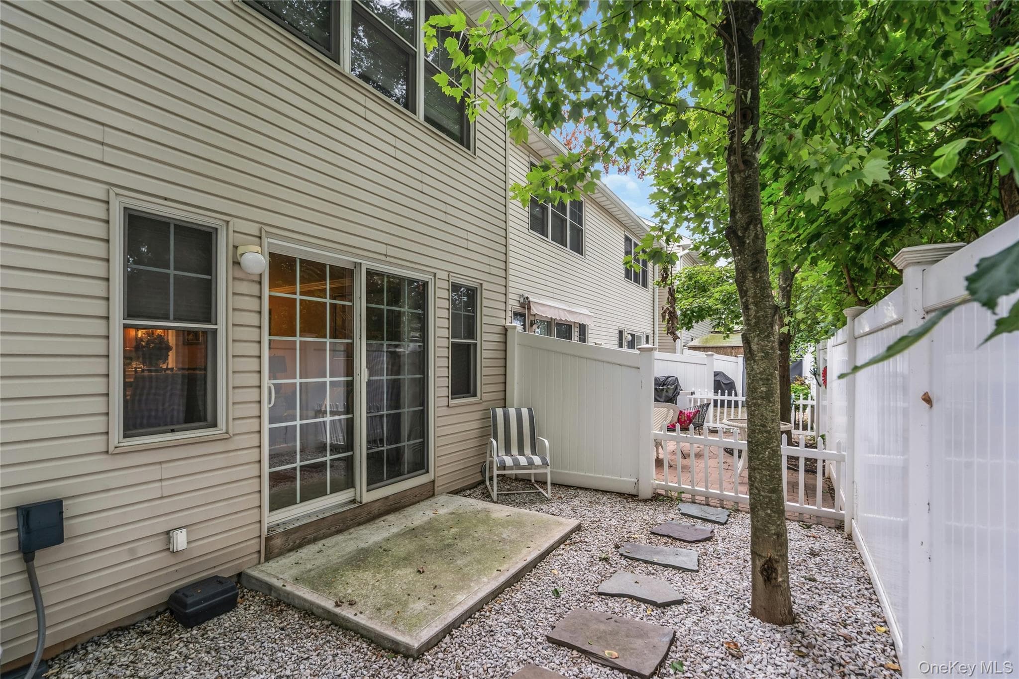 176 Merrick Road Unit: 10 thumbnail 6