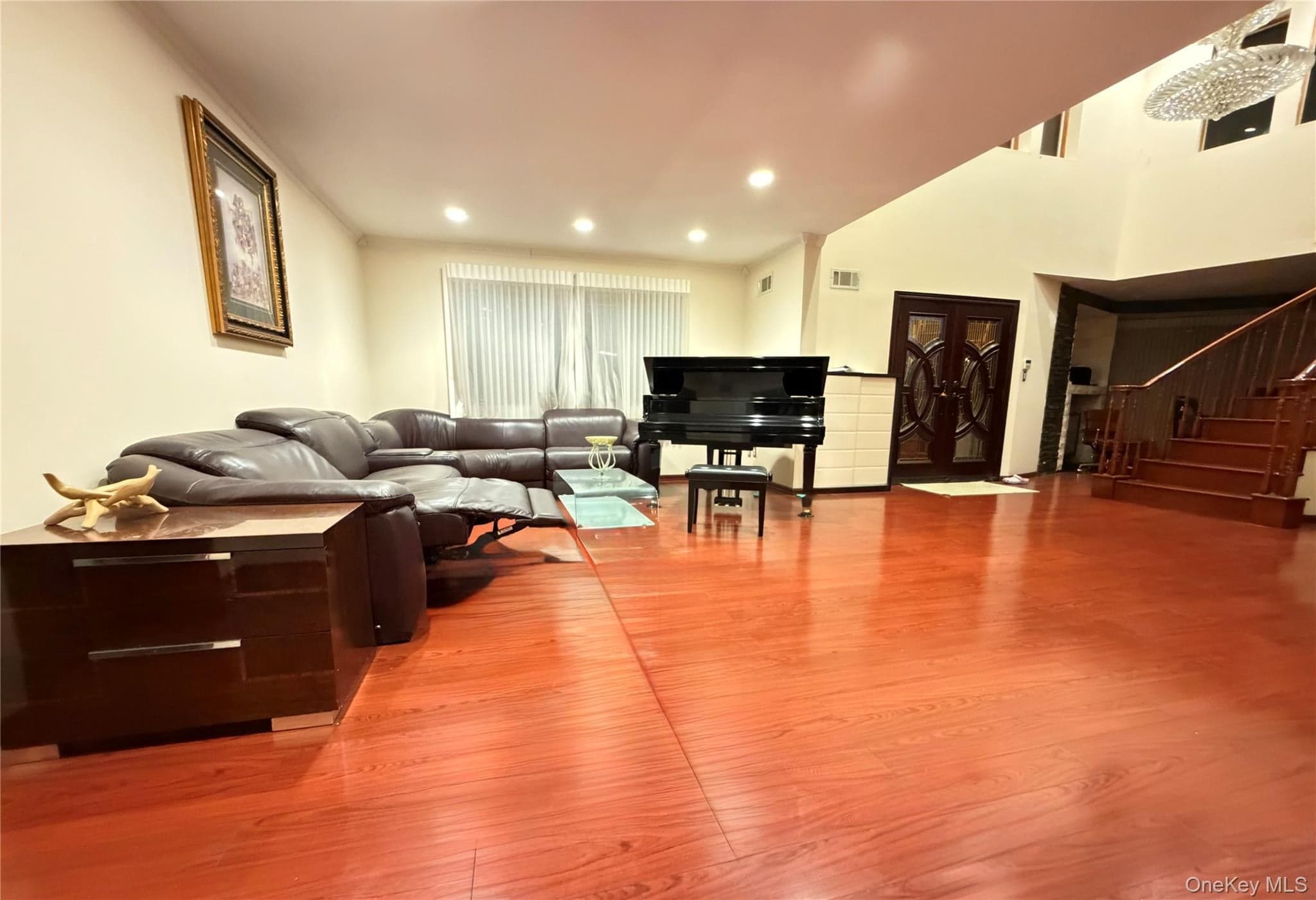 26105 Bridgewater Avenue thumbnail 7