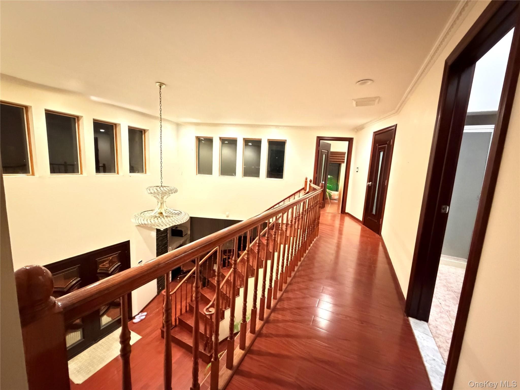 26105 Bridgewater Avenue thumbnail 6