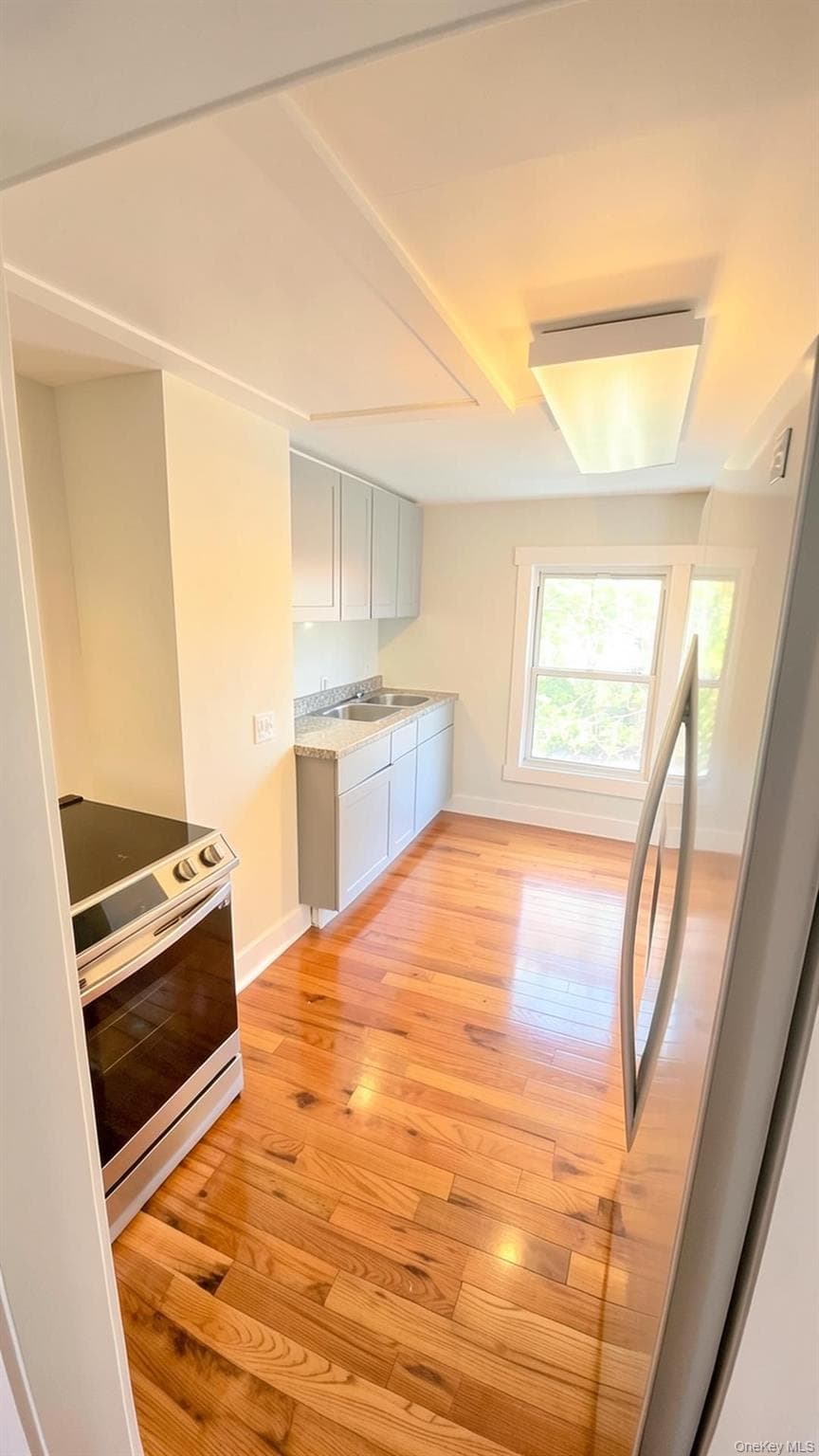 239 Lexington Avenue thumbnail 6