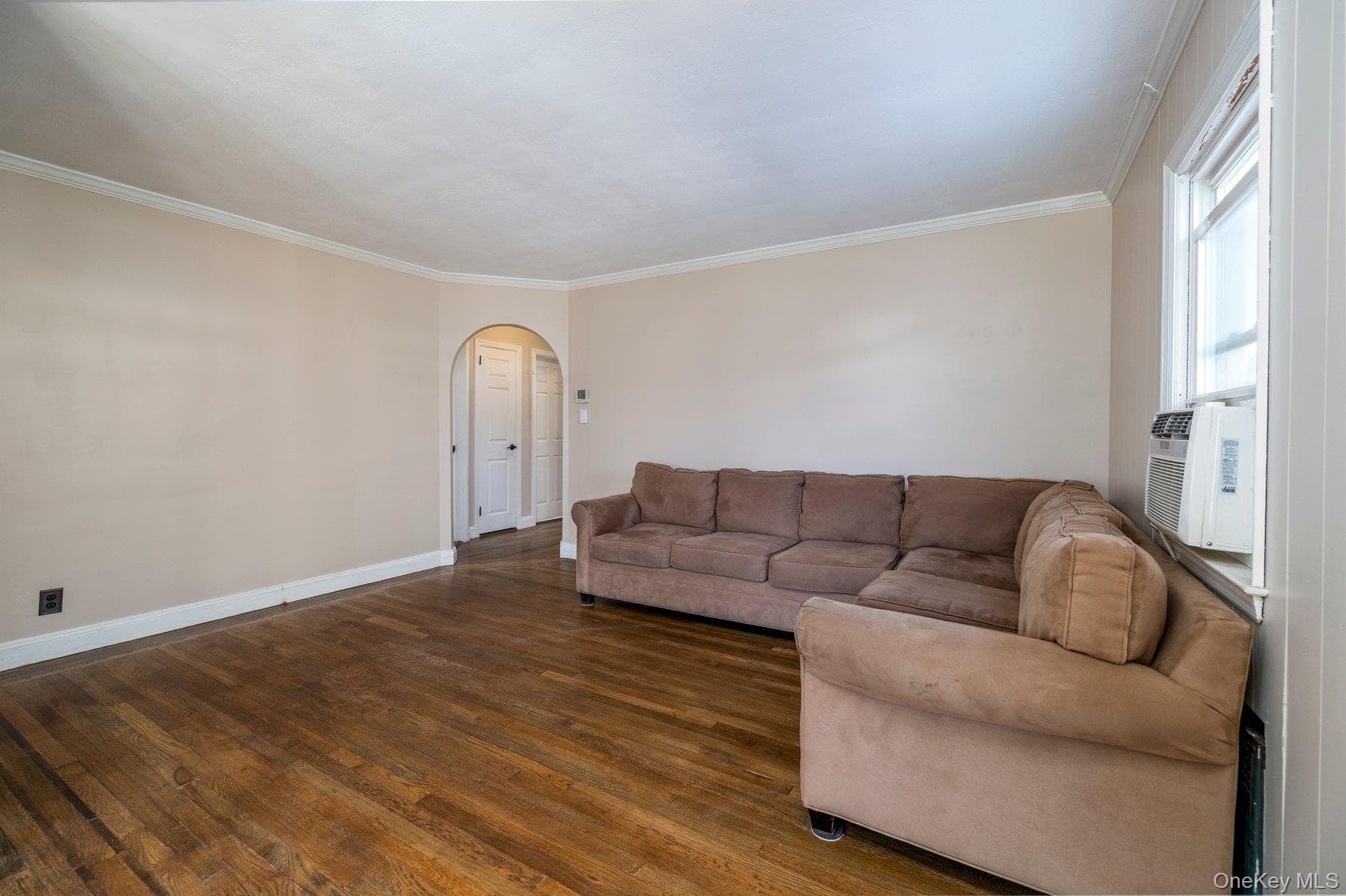 837 Edward Street thumbnail 13