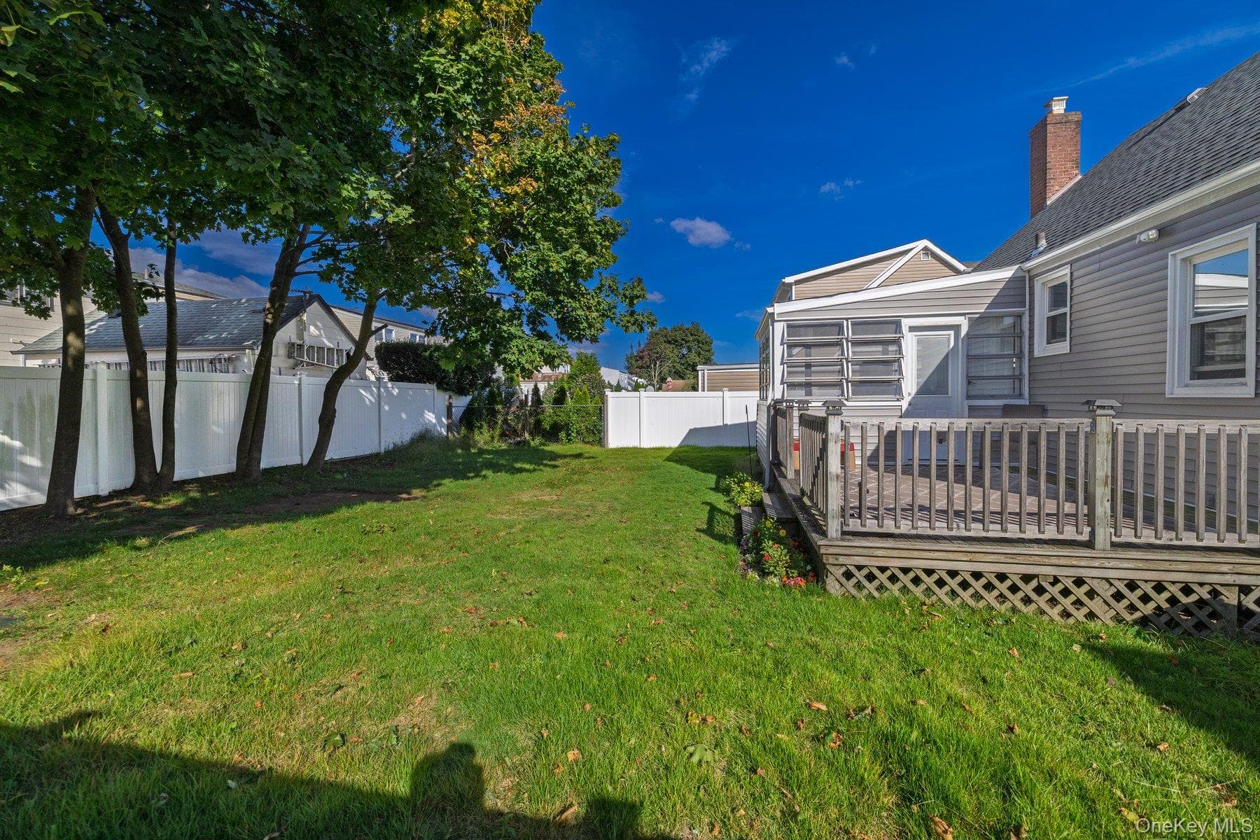 837 Edward Street thumbnail 6