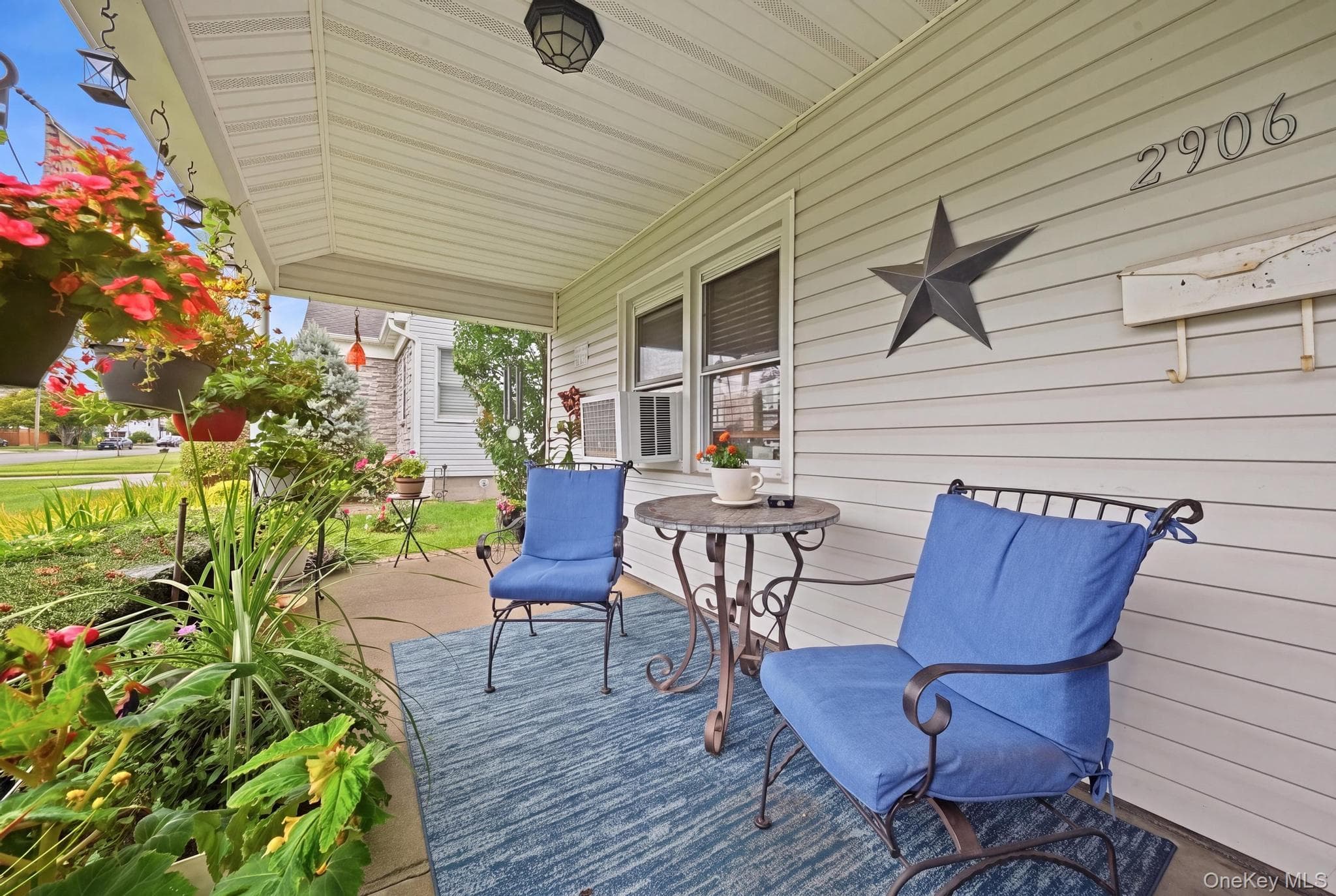 2906 Court Street thumbnail 3