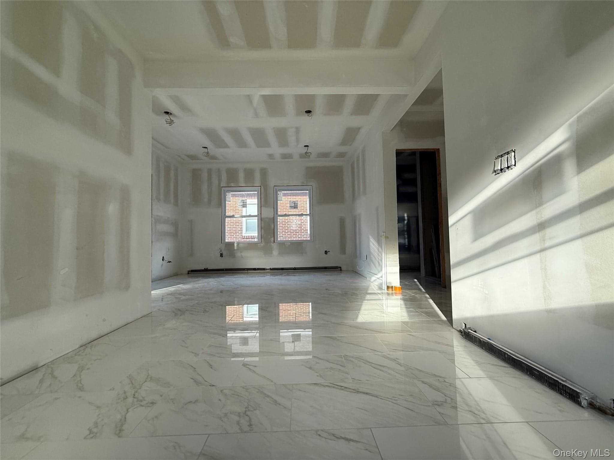 36 E Fulton Street thumbnail 6