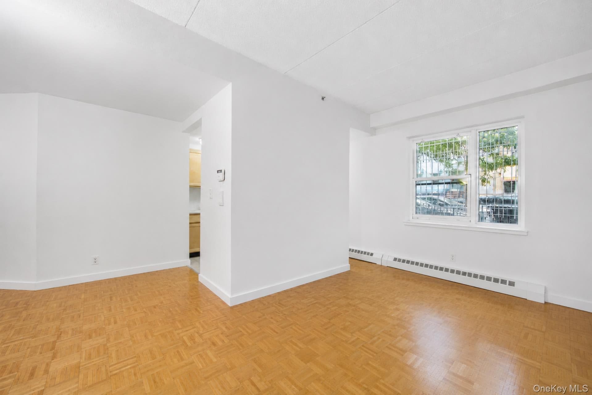 118 Schenectady Avenue Unit: 109 thumbnail 4