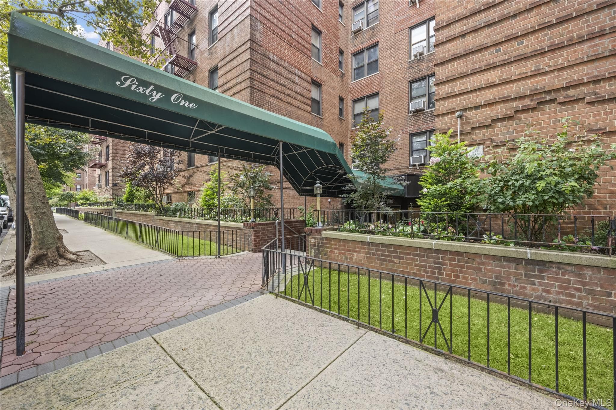61 Oliver Street Unit: 2V thumbnail 24