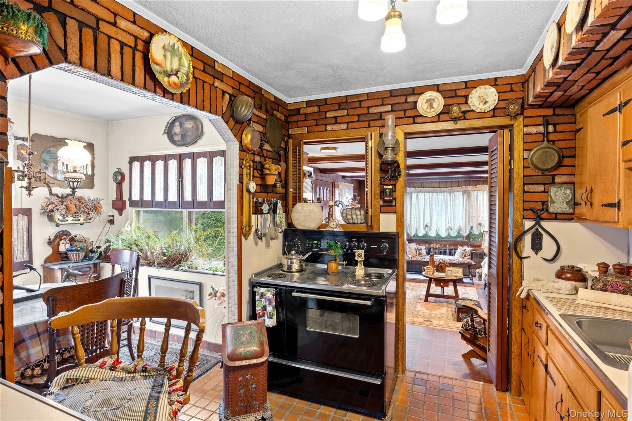 822 Peninsula Boulevard thumbnail 13