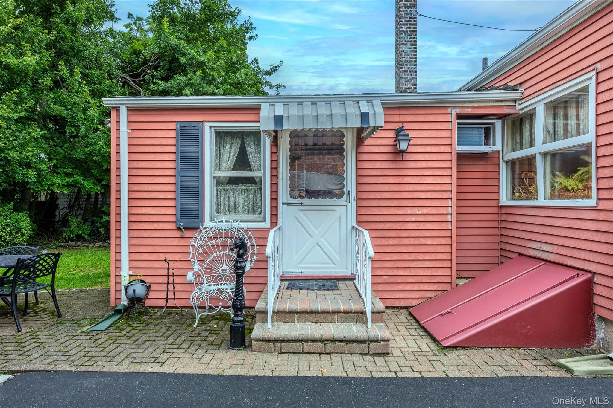 822 Peninsula Boulevard thumbnail 28