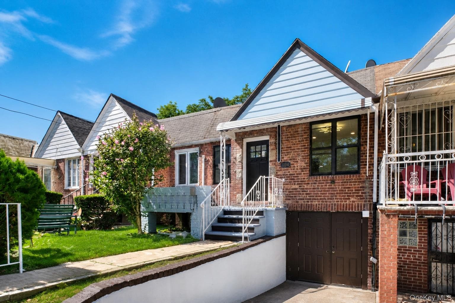 1194 Albany Avenue thumbnail 2
