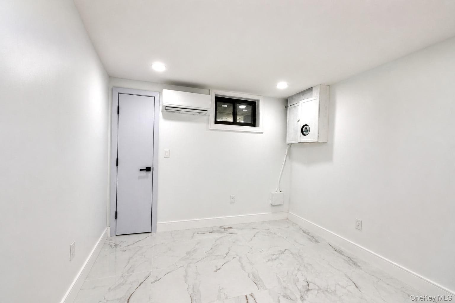 1194 Albany Avenue thumbnail 27