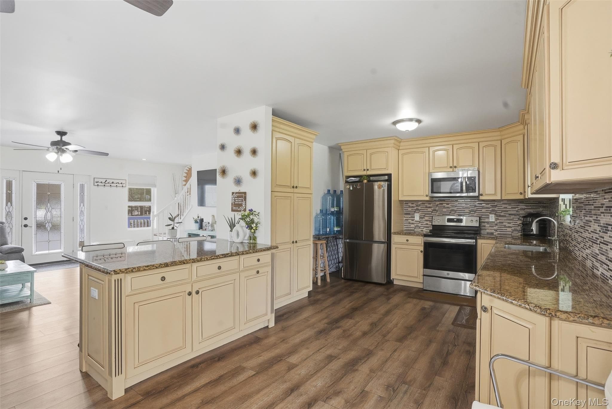 2428 Bruynswick Road thumbnail 5
