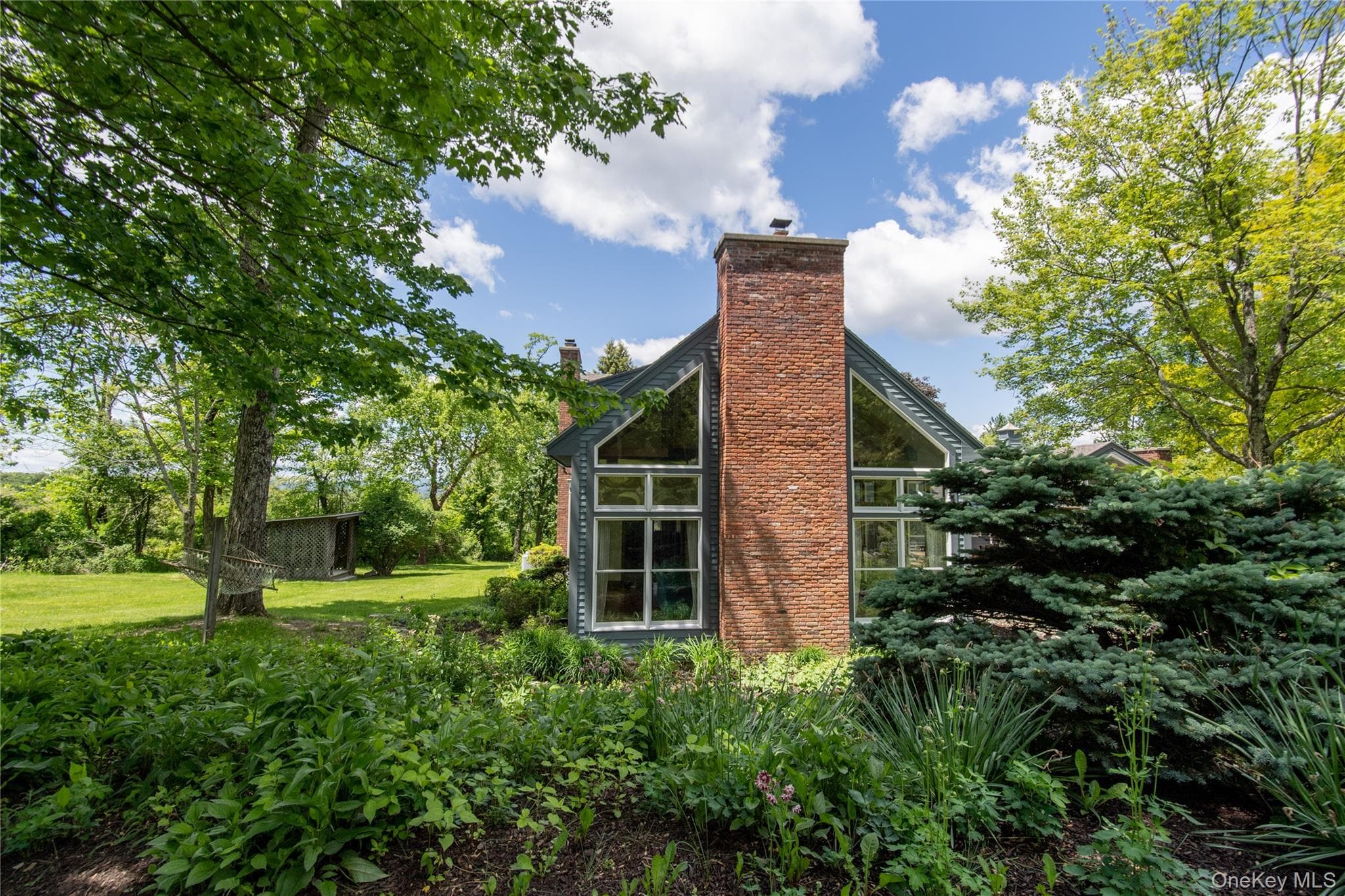 136 Rombout Road thumbnail 35
