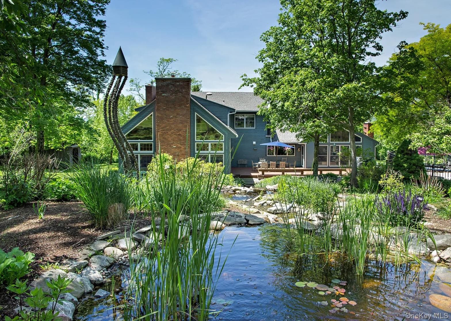 136 Rombout Road thumbnail 2
