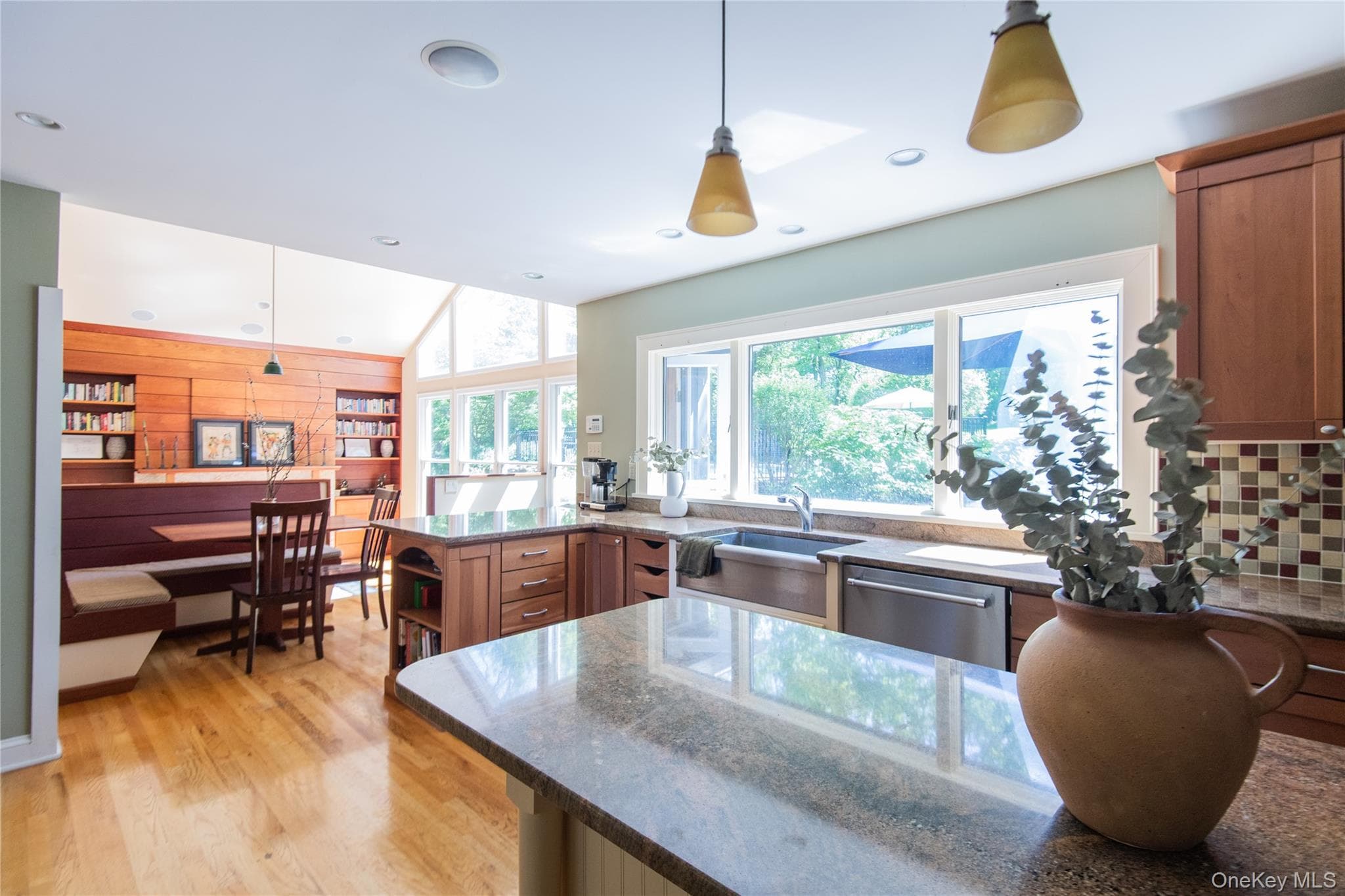 136 Rombout Road thumbnail 6