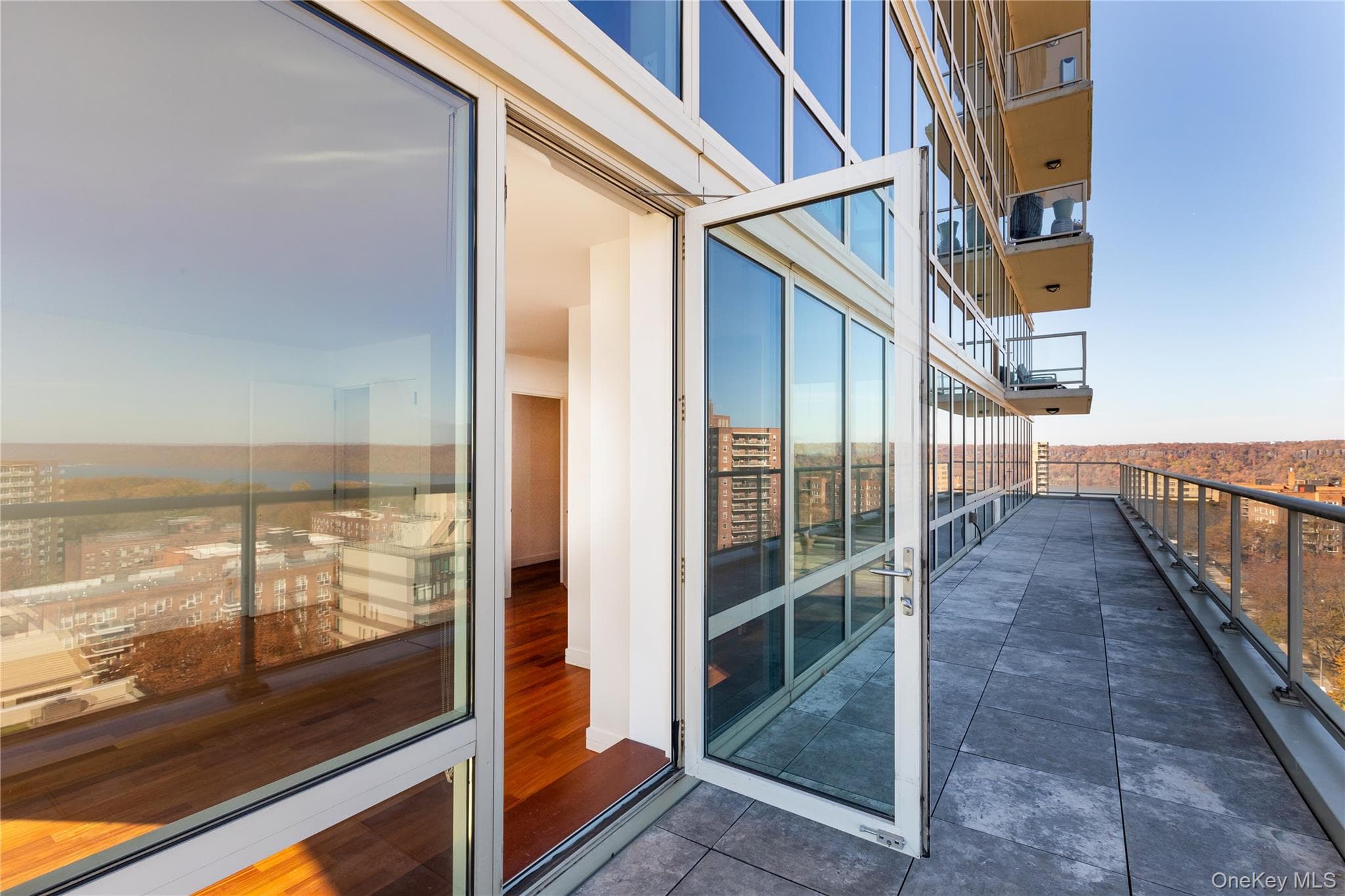 640 W 237th Street Unit: 15C thumbnail 4