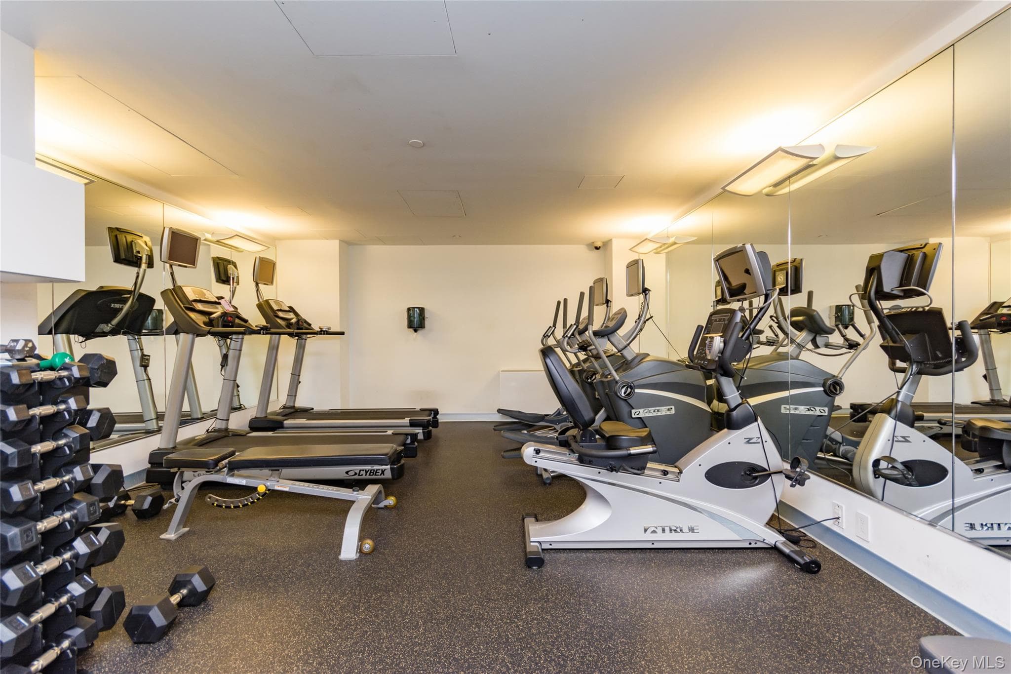 640 W 237th Street Unit: 15C thumbnail 27