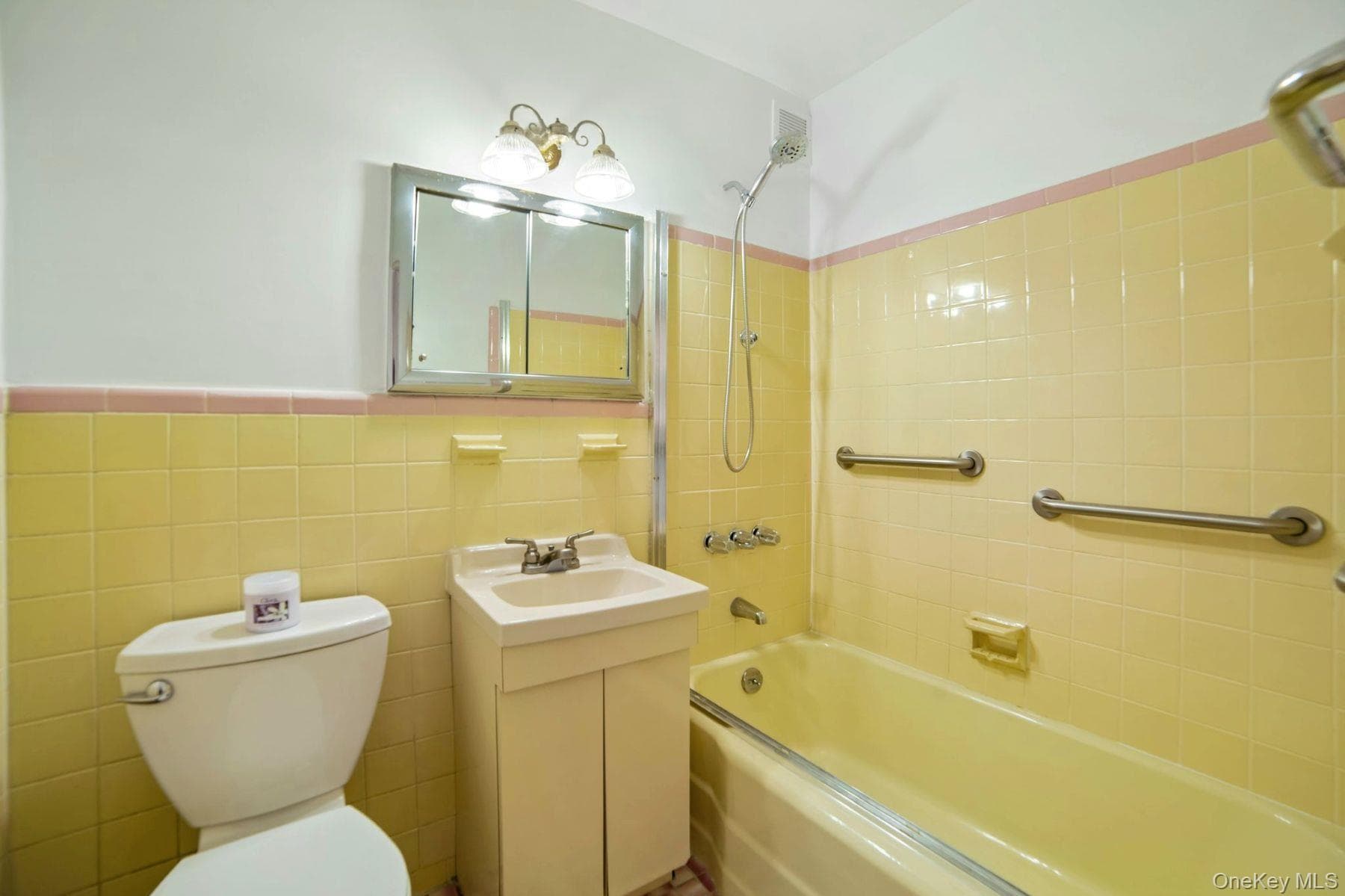 102-30 66th Road Rd Unit: 17H thumbnail 17