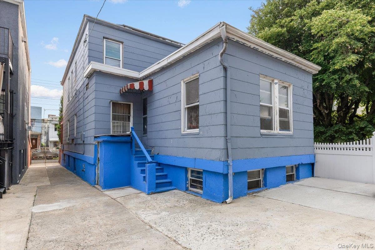 849 E 219th Street thumbnail 25