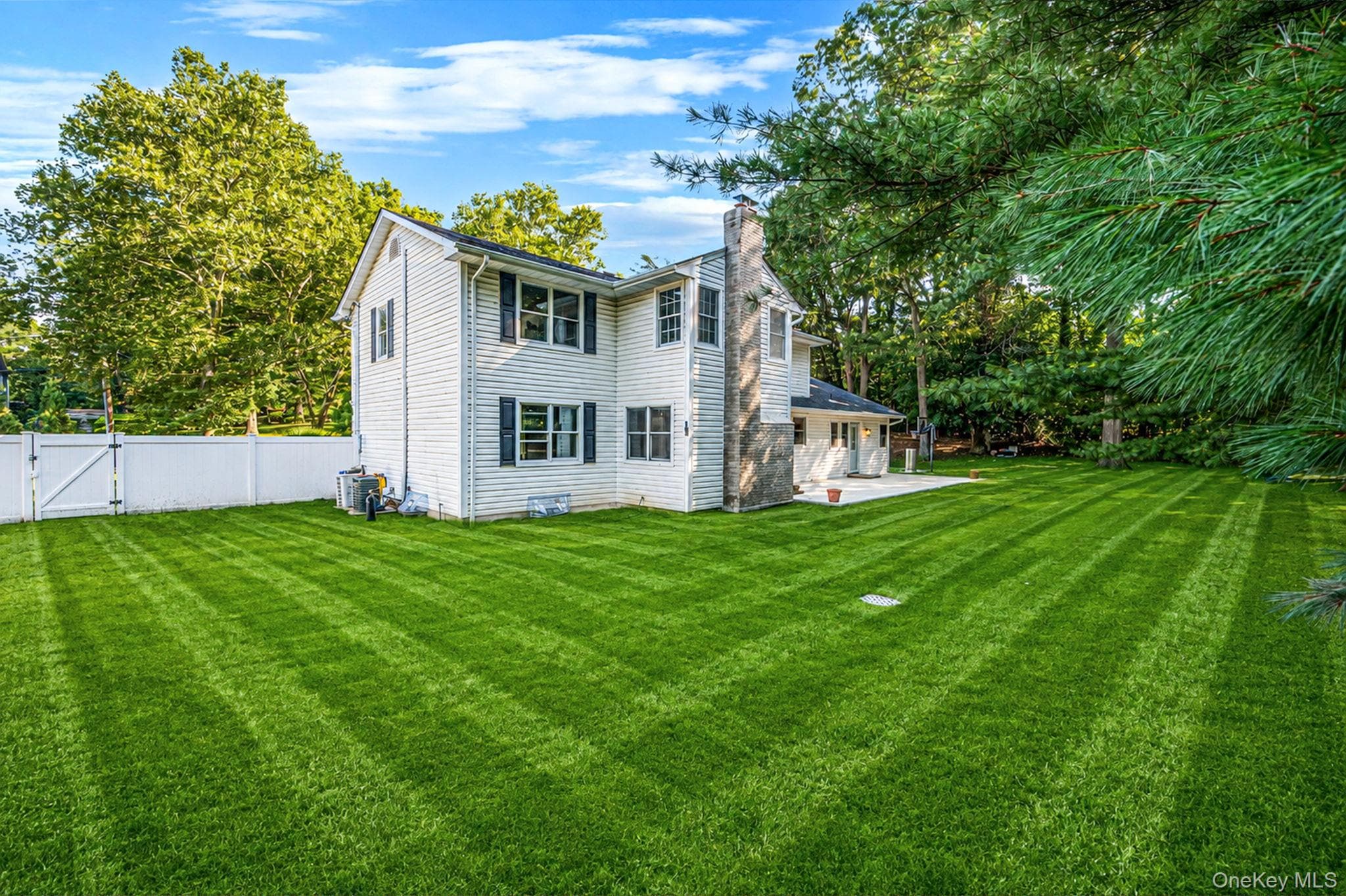 20 Arbor Lane thumbnail 46