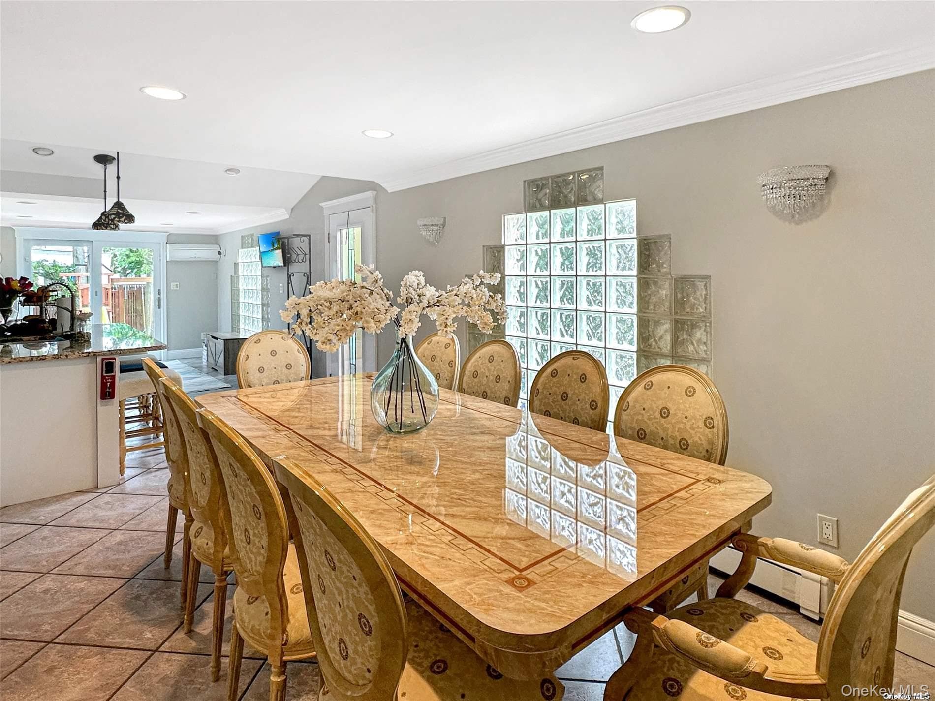 2517 Rockville Centre Parkway thumbnail 16