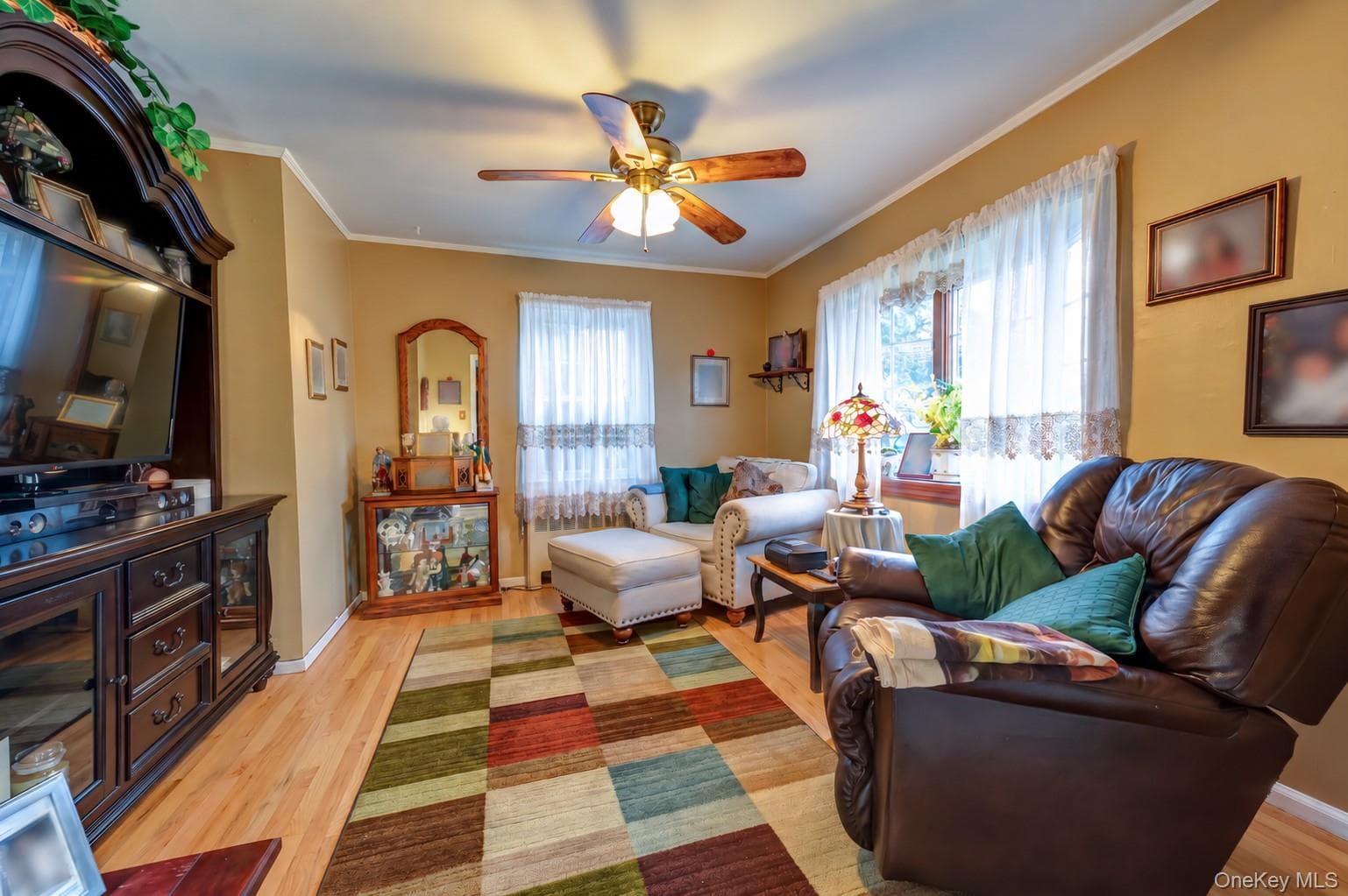 3884 Lincoln Street thumbnail 11