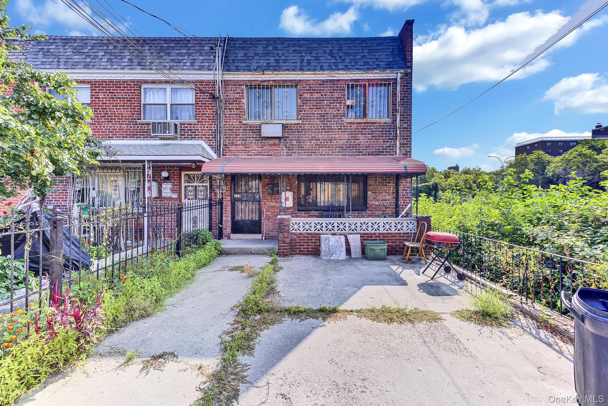 789 Autumn Avenue, Brooklyn