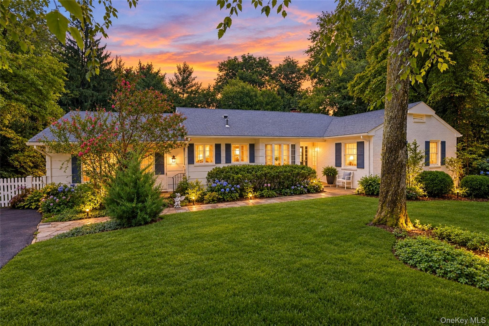 12 E Wheeler Place, West Nyack