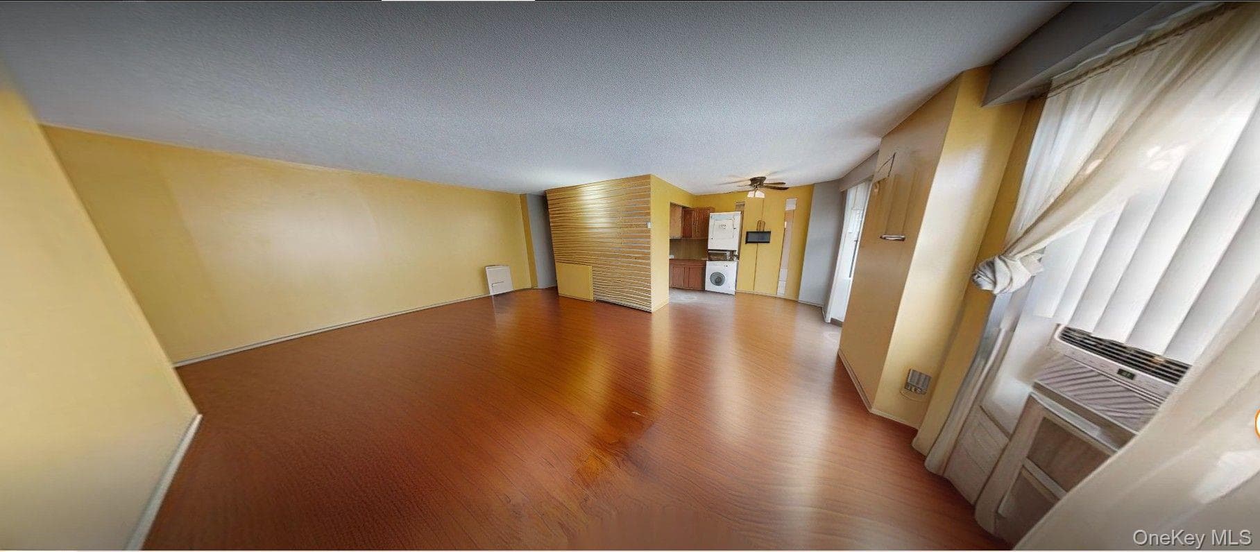 2550 Olinville Avenue Unit: 4E thumbnail 7