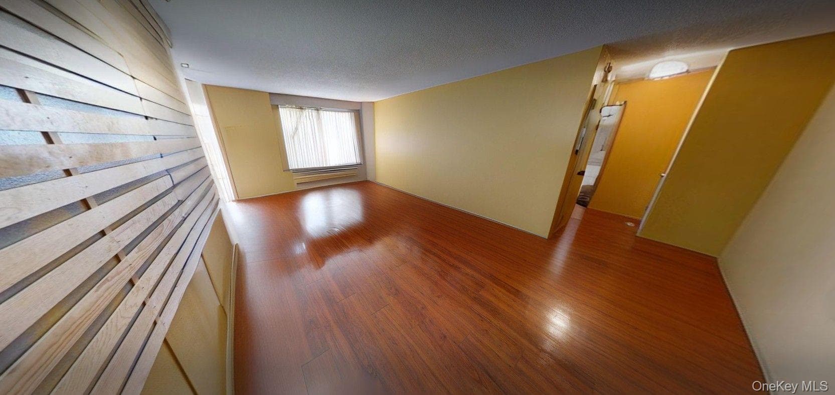 2550 Olinville Avenue Unit: 4E thumbnail 10
