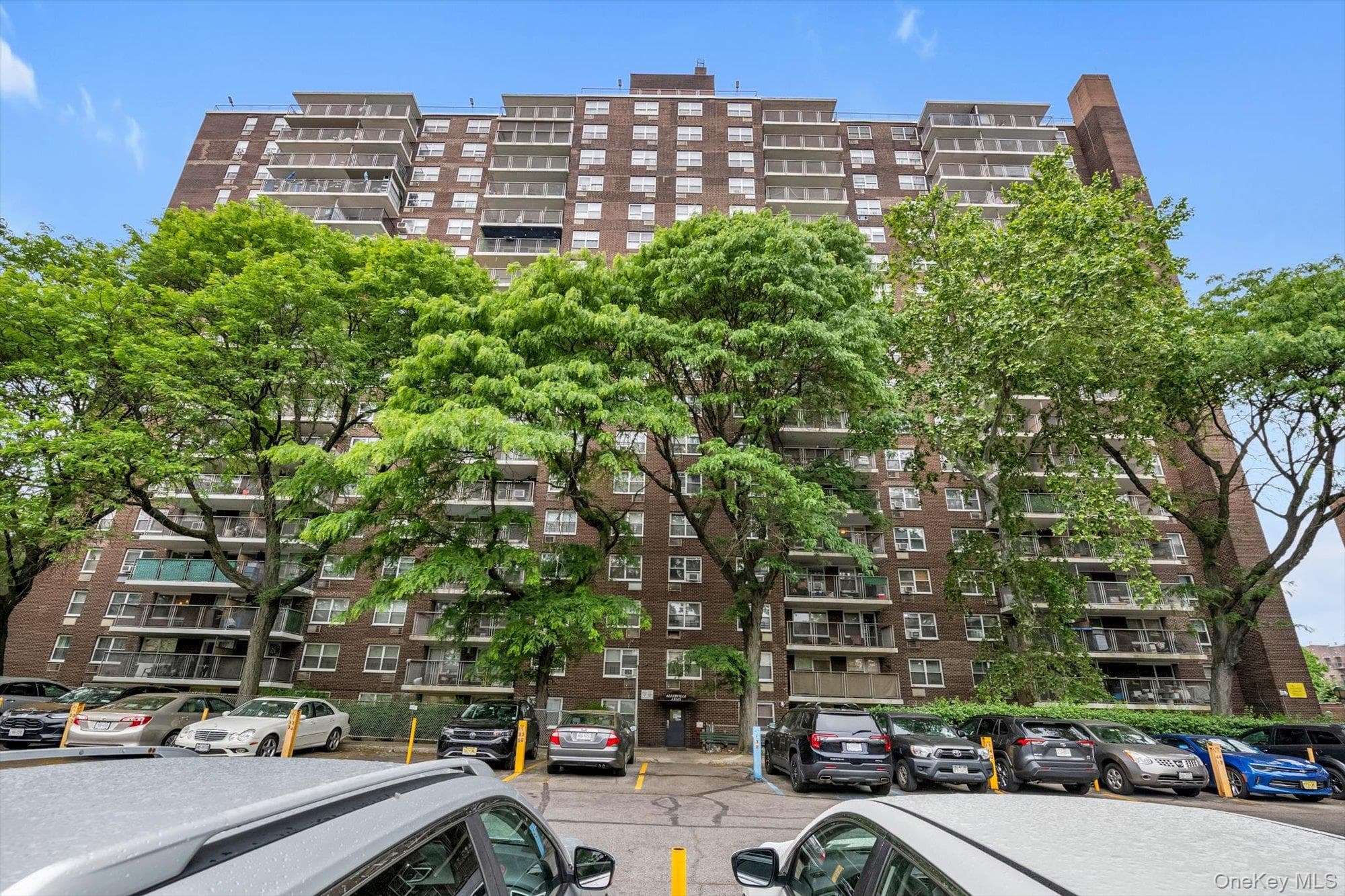 2550 Olinville Avenue Unit: 4E thumbnail 16