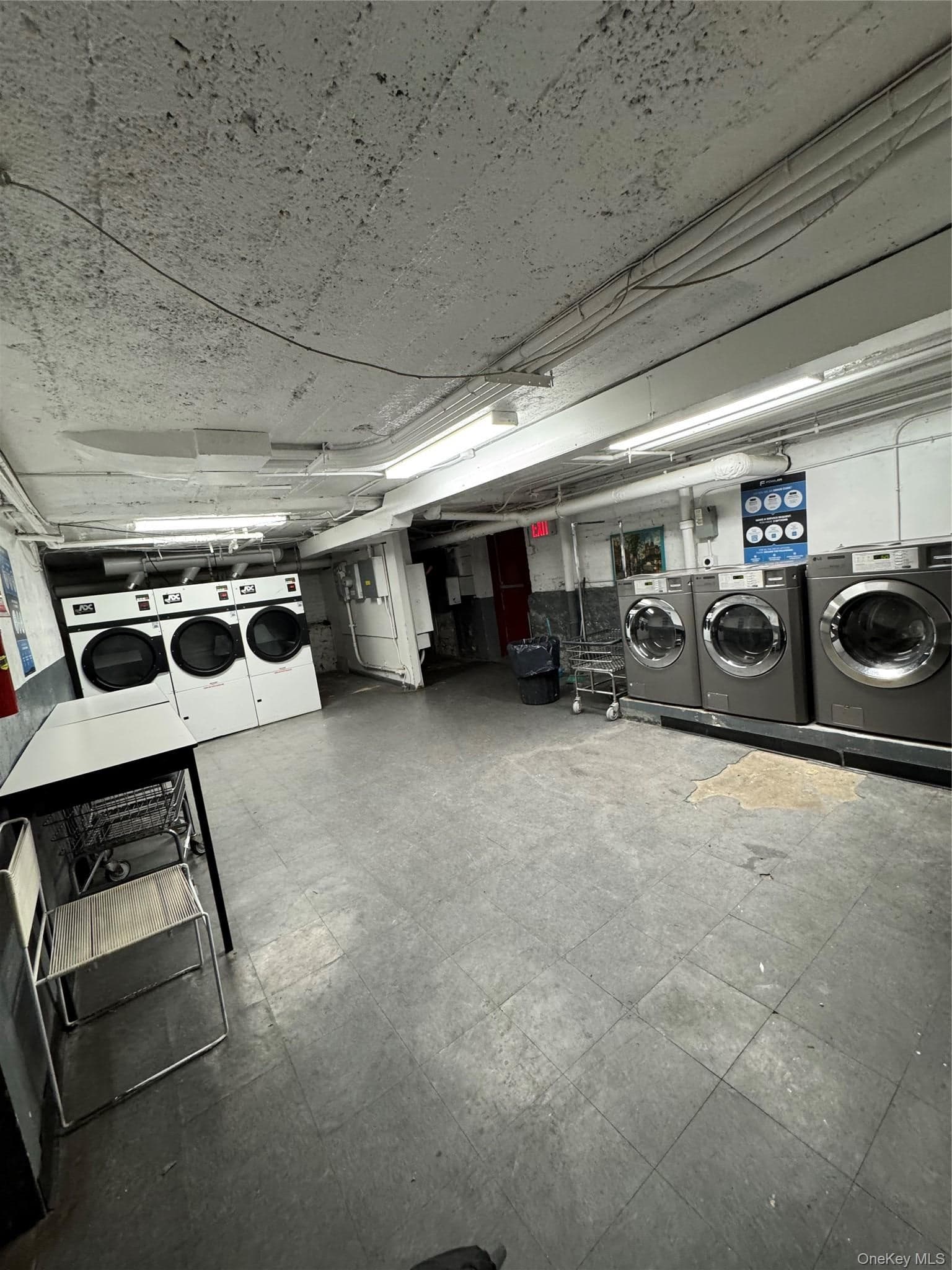 2922 Barnes Avenue Unit: 6L thumbnail 12
