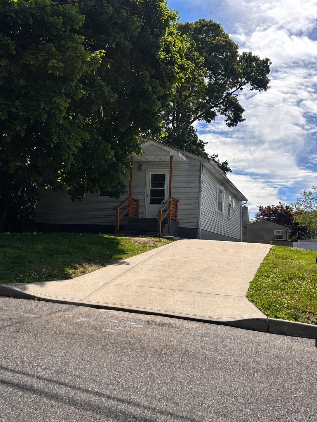 154 N 26th Street thumbnail 2