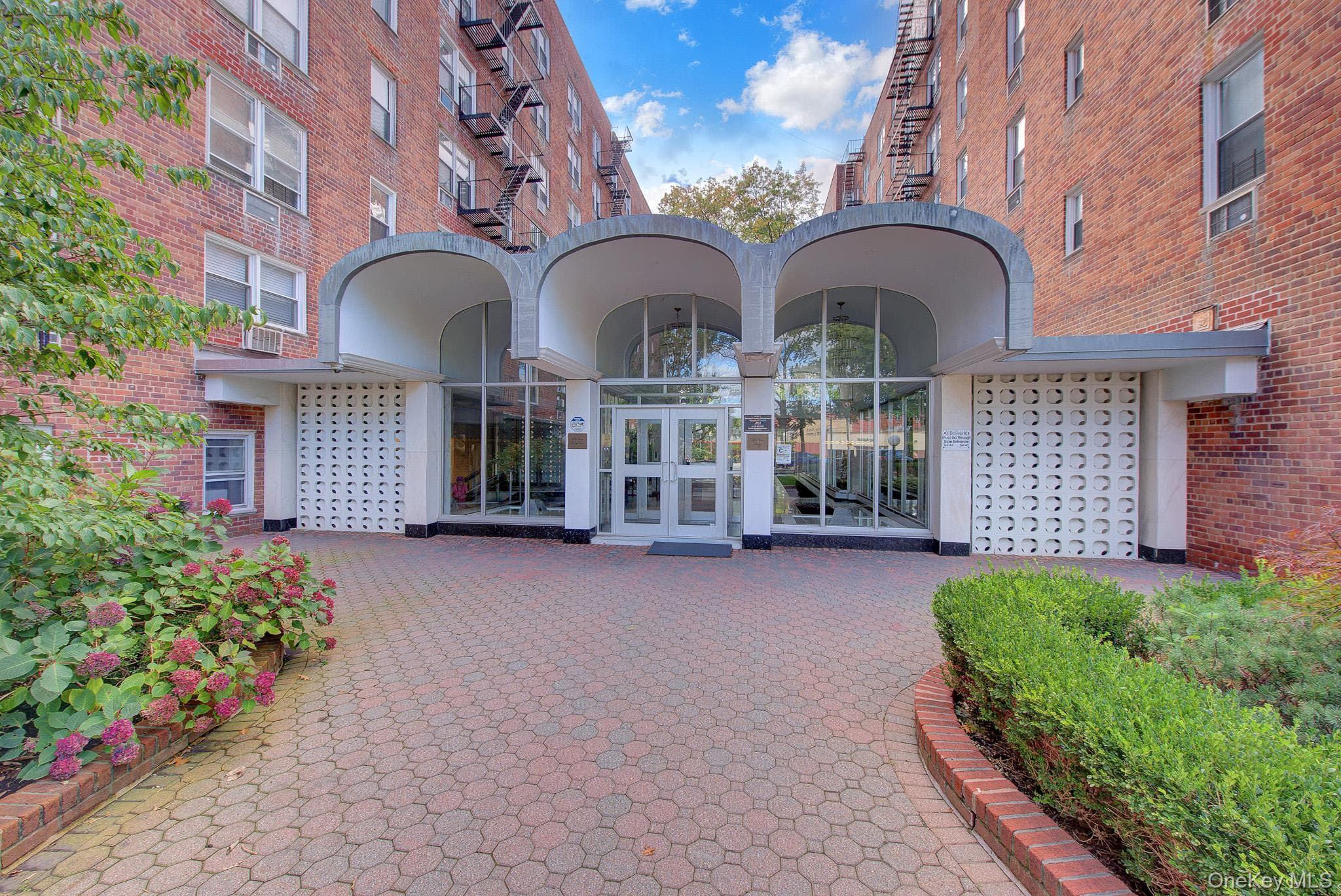 54-40 Little Neck Parkway Unit: 6M thumbnail 3